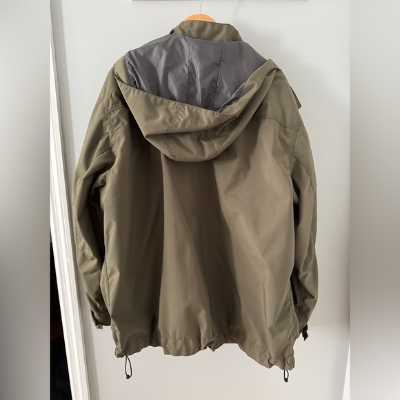 Carhartt Men’s XL Rain Jacket with Removable Hood - Picture 2 of 4